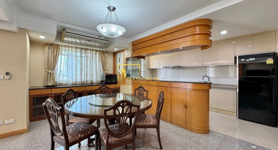 Condo en alquiler de 3 habitaciones en Watthana, Bangkok