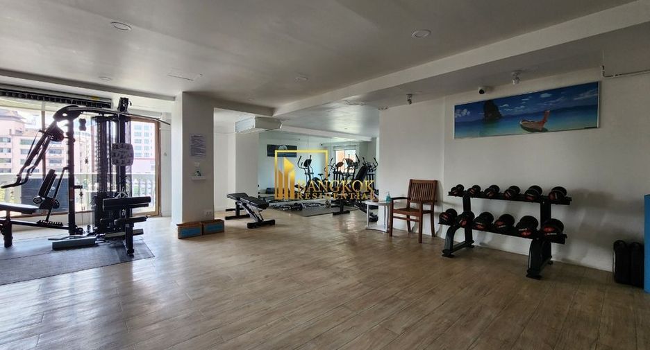 Condo en alquiler de 3 habitaciones en Watthana, Bangkok