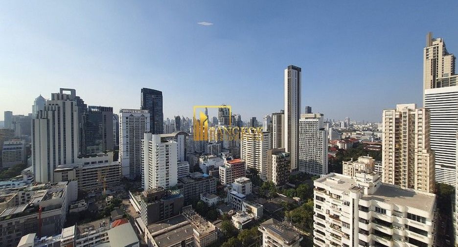 Condo en alquiler de 2 habitaciones en Khlong Toei, Bangkok