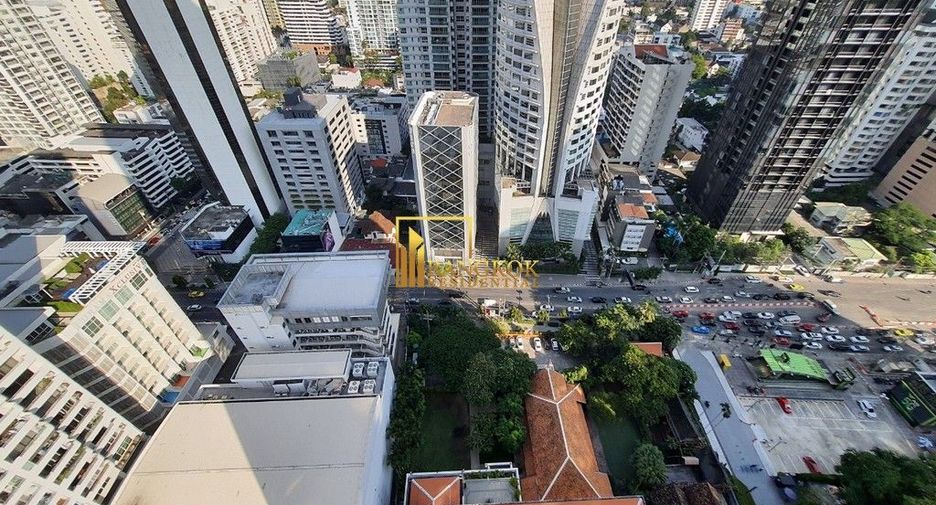 Condo en alquiler de 2 habitaciones en Khlong Toei, Bangkok