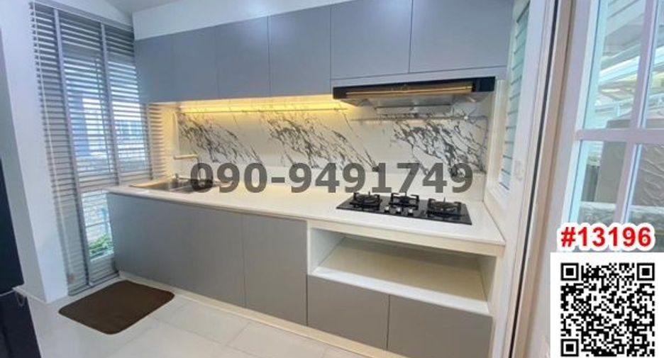 For rent 4 bed condo in Mueang Samut Prakan, Samut Prakan