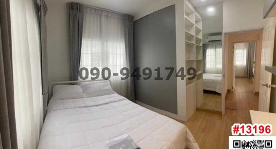 For rent 4 bed condo in Mueang Samut Prakan, Samut Prakan