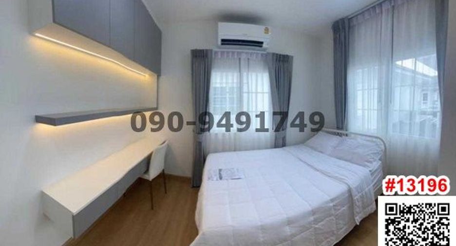 For rent 4 bed condo in Mueang Samut Prakan, Samut Prakan