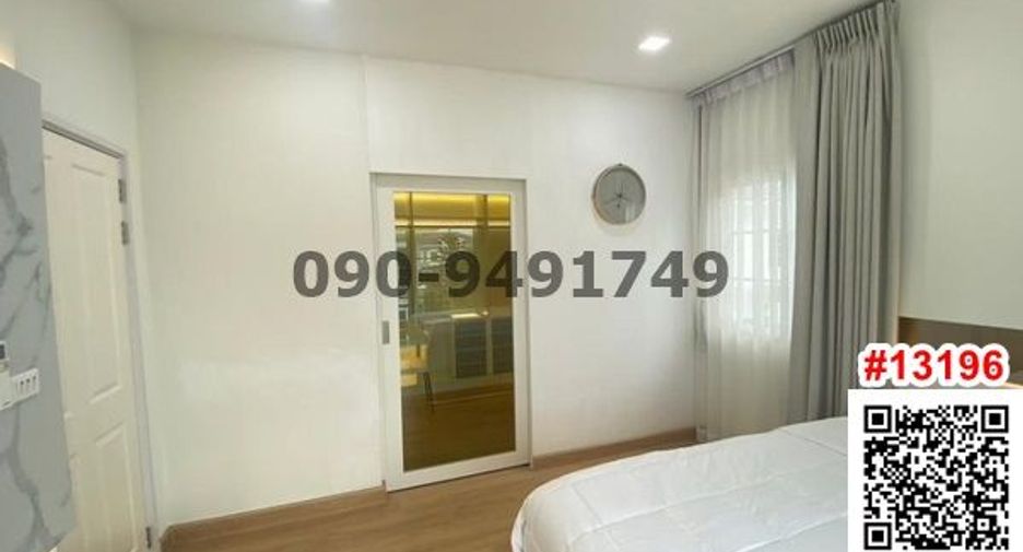 For rent 4 bed condo in Mueang Samut Prakan, Samut Prakan