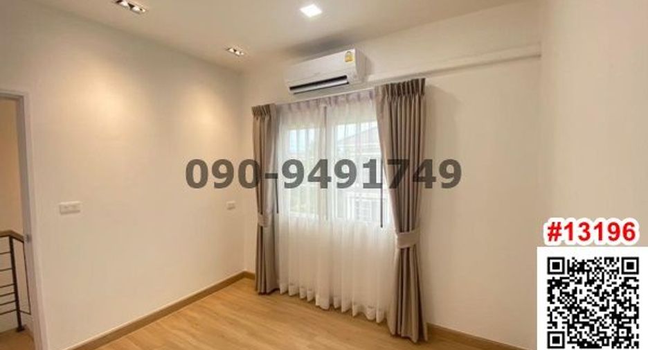For rent 4 bed condo in Mueang Samut Prakan, Samut Prakan