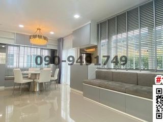 For rent 4 bed condo in Mueang Samut Prakan, Samut Prakan