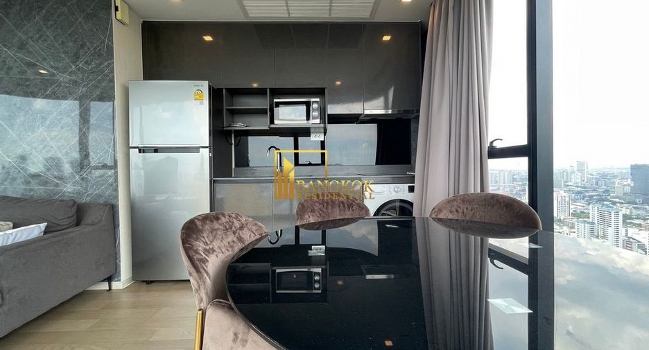 Condo en alquiler de 2 habitaciones en Khlong Toei, Bangkok