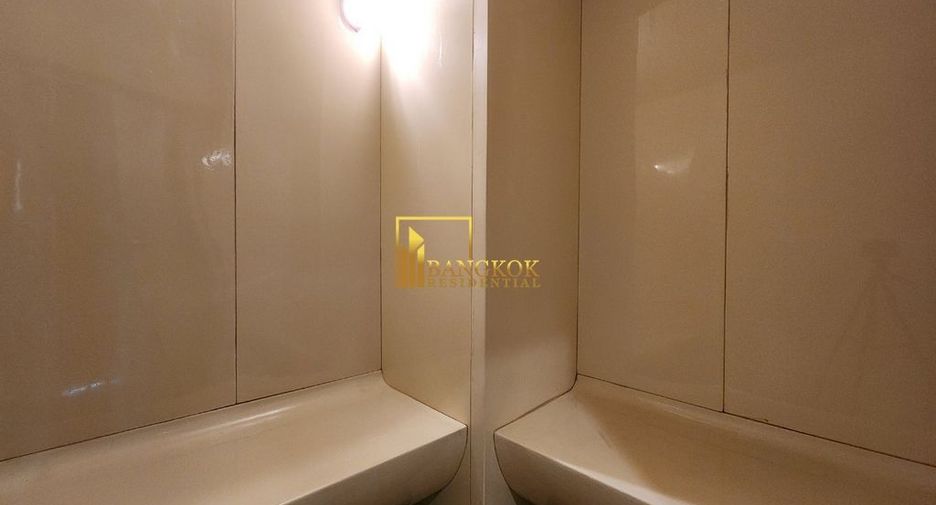 Condo en alquiler de 1 habitaciones en Khlong Toei, Bangkok