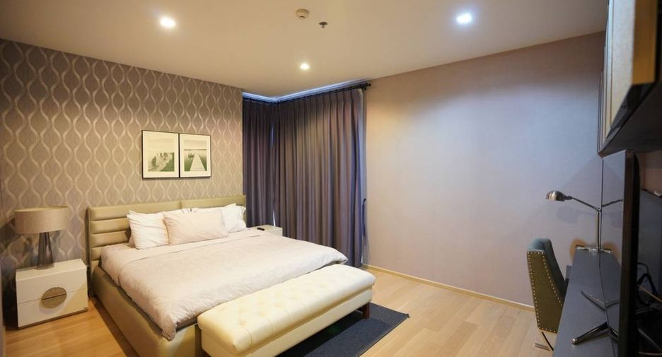 For rent and for sale 2 bedrooms condo in Watthana, Bangkok