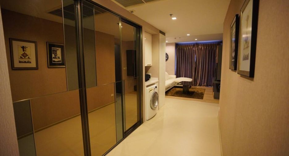 For rent and for sale 2 bedrooms condo in Watthana, Bangkok