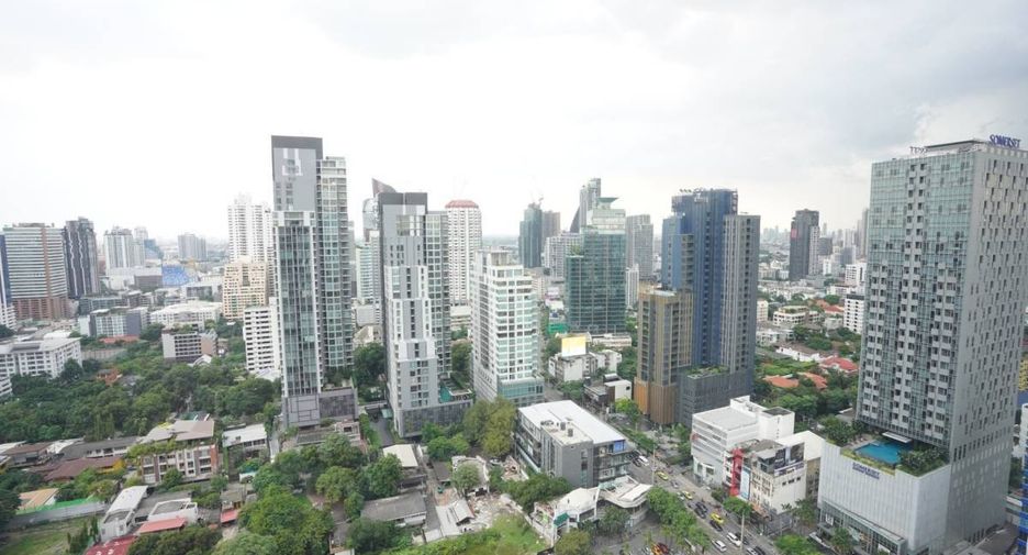 For rent and for sale 2 bedrooms condo in Watthana, Bangkok