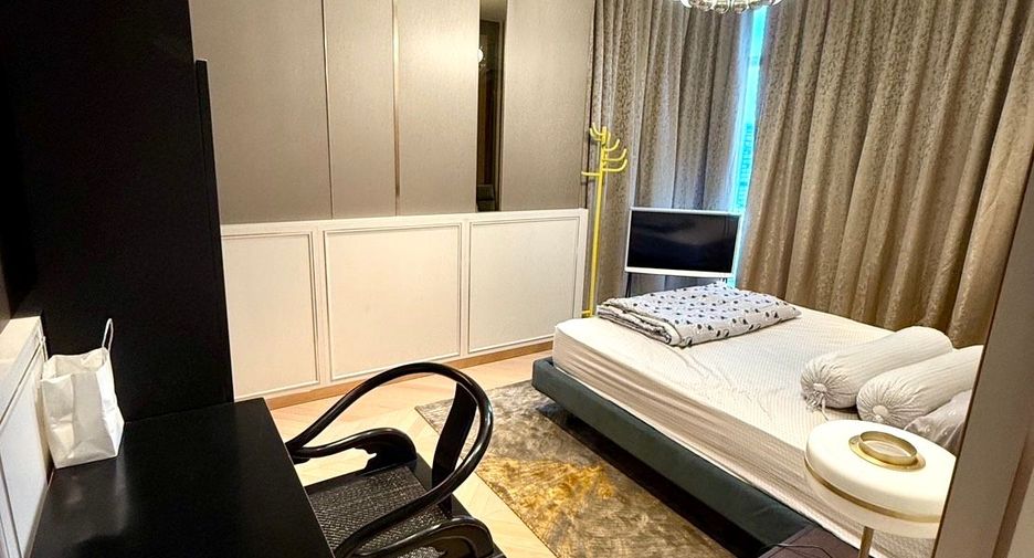À louer 3 chambres condo à Bang Kho Laem, Bangkok
