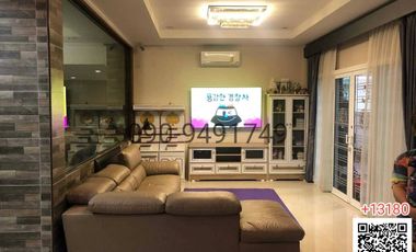 For rent 7 bed house in Bang Kapi, Bangkok