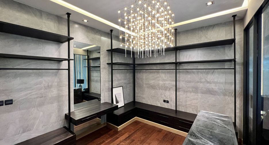 Haus zur Miete und zum Kauf mit 5 Zimmer in Lak Si, Bangkok