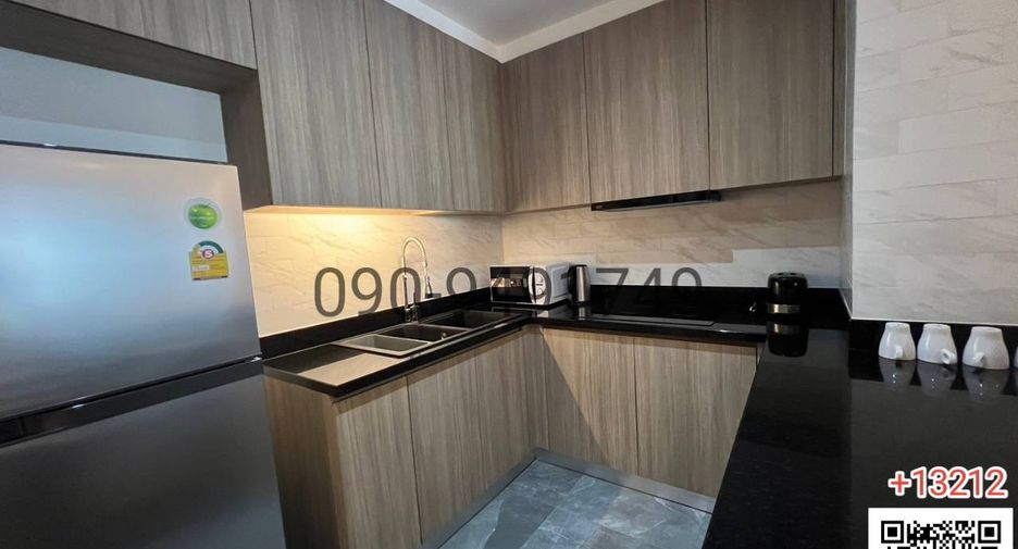 For rent 2 bedrooms condo in Watthana, Bangkok