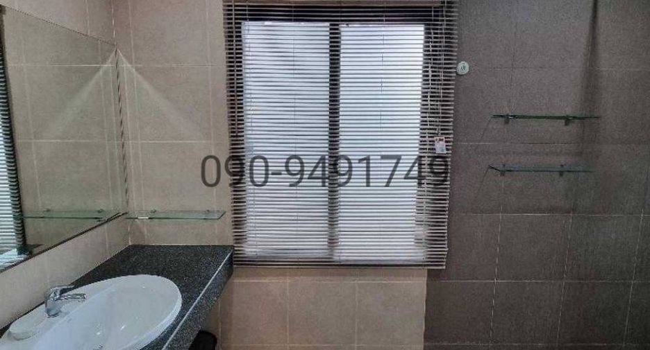 For rent 3 ベッドルーム townhouse in Suan Luang, Bangkok