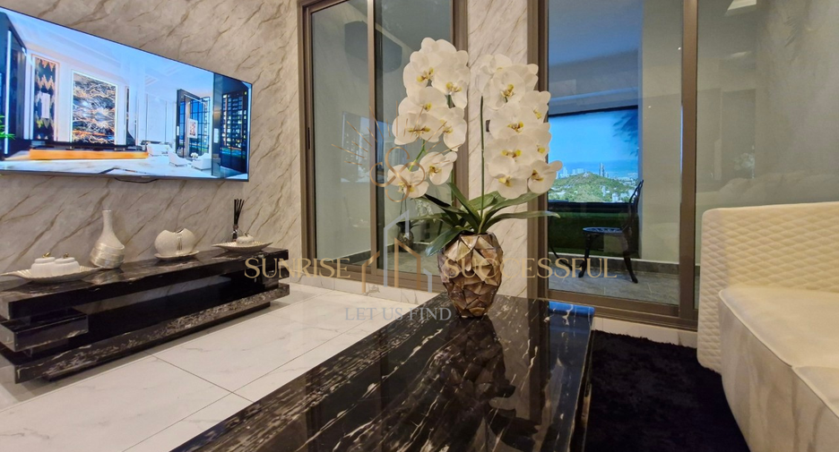 For sale 2 bed condo in South Pattaya, Pattaya