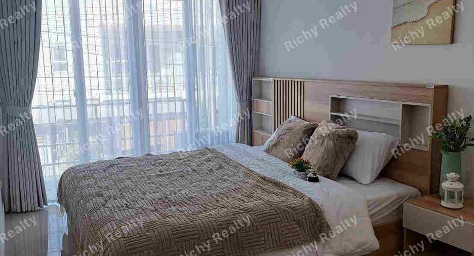 For sale 2 bedrooms townhouse in Mueang Chiang Mai, Chiang Mai