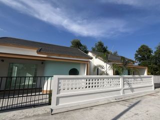 For rent and for sale 2 bed house in Takua Thung, Phang Nga