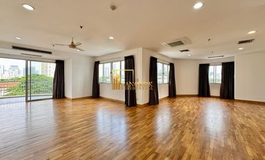 For rent 3 bedrooms condo in Sathon, Bangkok