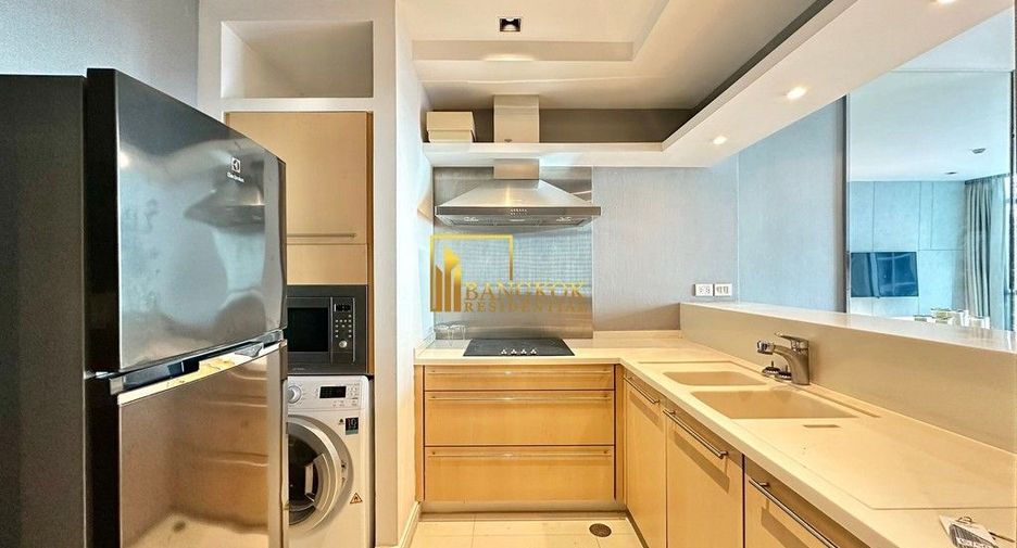 Wohnung zur Miete mit 2 Zimmer in Pathum Wan, Bangkok