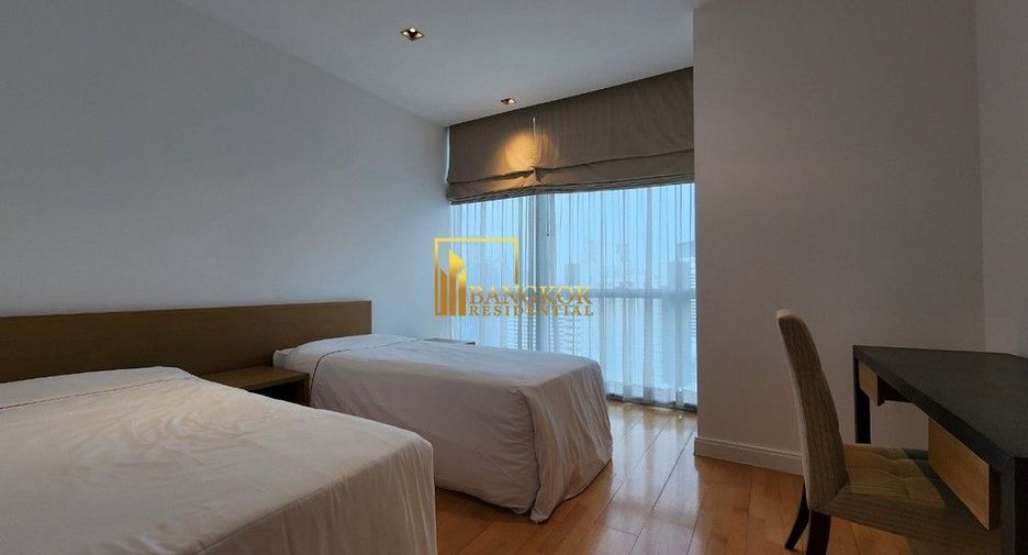 À louer 3 chambres condo à Pathum Wan, Bangkok