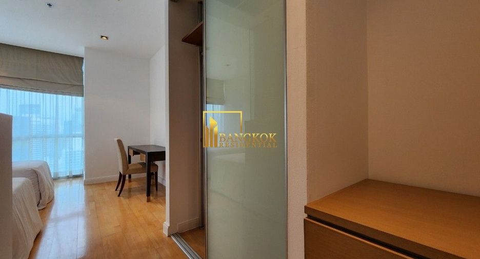 À louer 3 chambres condo à Pathum Wan, Bangkok