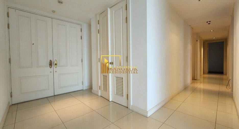 Wohnung zur Miete mit 3 Zimmer in Pathum Wan, Bangkok