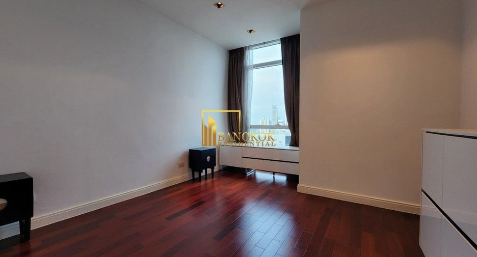 Wohnung zur Miete mit 3 Zimmer in Pathum Wan, Bangkok