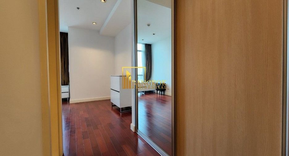 Wohnung zur Miete mit 3 Zimmer in Pathum Wan, Bangkok