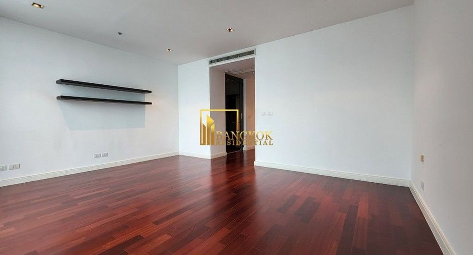 Wohnung zur Miete mit 3 Zimmer in Pathum Wan, Bangkok