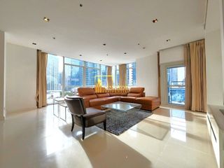 Condo en alquiler de 3 habitaciones en Pathum Wan, Bangkok