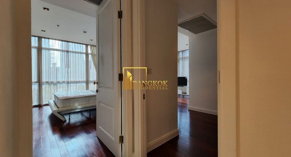 Condo en alquiler de 3 habitaciones en Pathum Wan, Bangkok