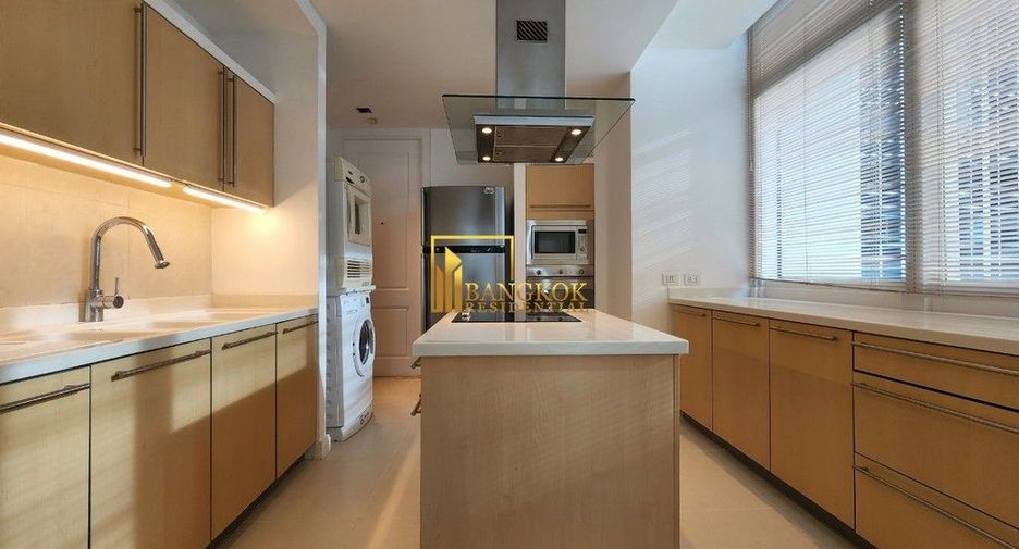 Condo en alquiler de 3 habitaciones en Pathum Wan, Bangkok