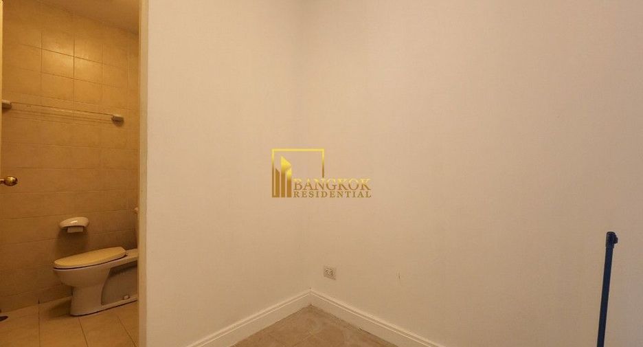 Condo en alquiler de 3 habitaciones en Pathum Wan, Bangkok