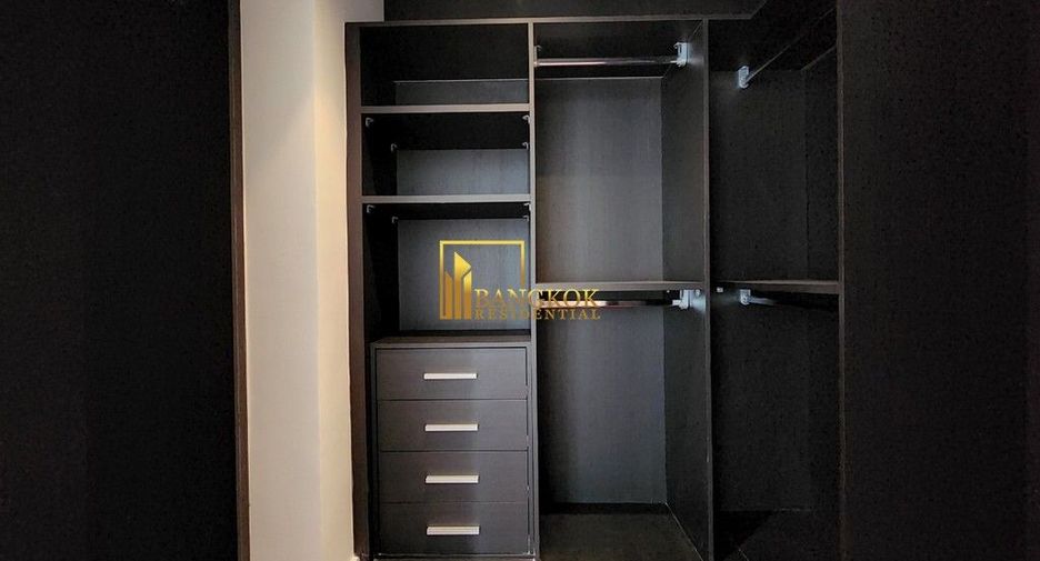 Condo en alquiler de 3 habitaciones en Pathum Wan, Bangkok