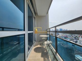 For rent 2 ベッドルーム condo in Pathum Wan, Bangkok
