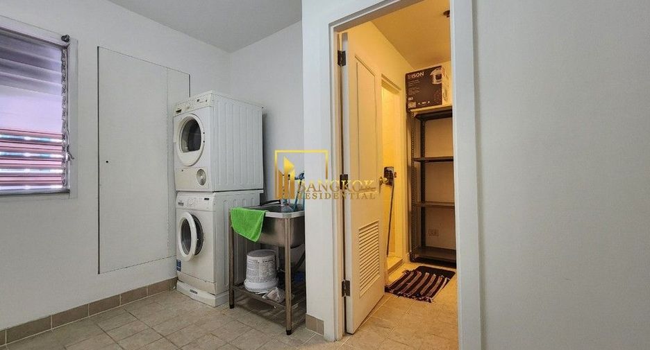 Condo en alquiler de 2 habitaciones en Pathum Wan, Bangkok