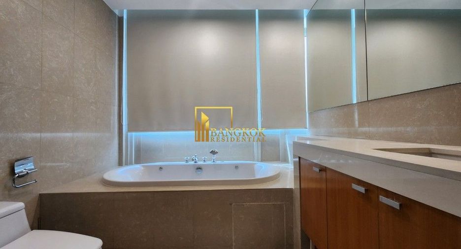 Condo en alquiler de 2 habitaciones en Pathum Wan, Bangkok
