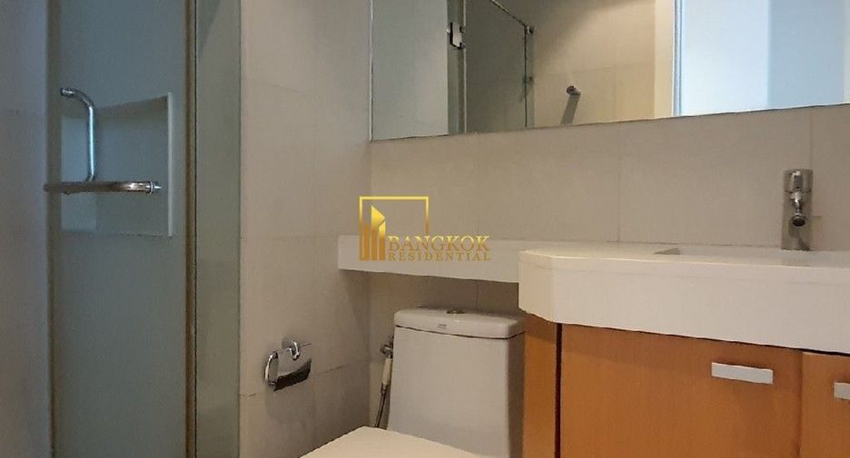 Condo en alquiler de 3 habitaciones en Pathum Wan, Bangkok