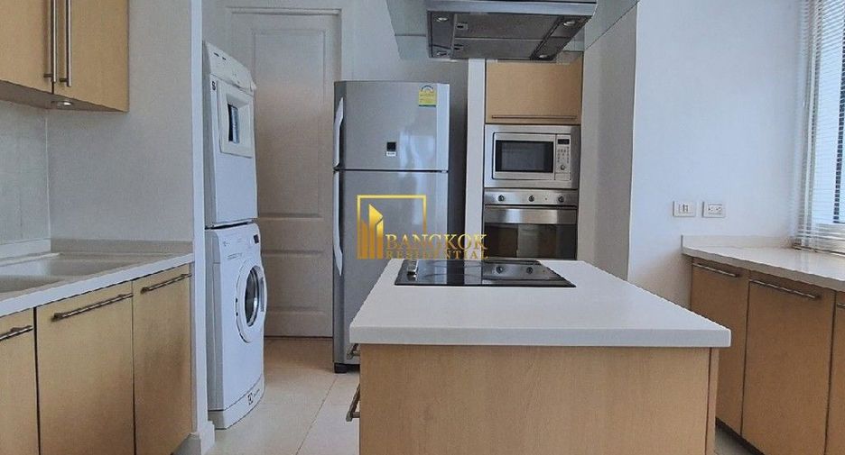 Condo en alquiler de 3 habitaciones en Pathum Wan, Bangkok