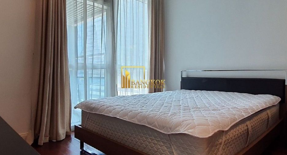 Condo en alquiler de 3 habitaciones en Pathum Wan, Bangkok