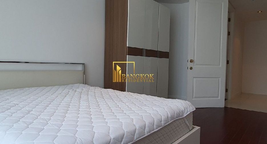 Condo en alquiler de 3 habitaciones en Pathum Wan, Bangkok