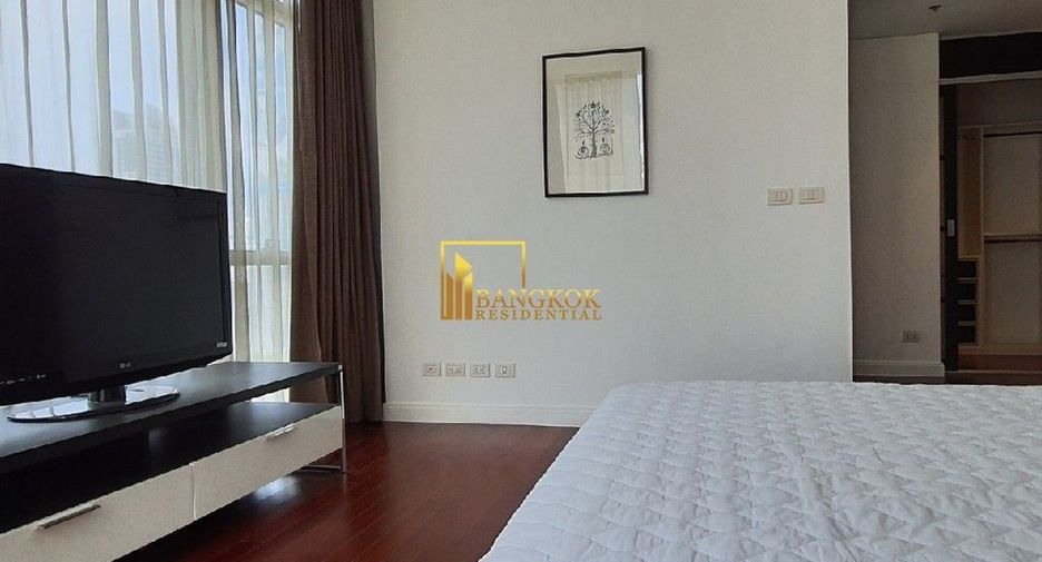 Condo en alquiler de 3 habitaciones en Pathum Wan, Bangkok