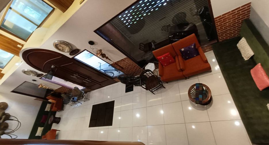 出售 19 卧室 酒店 在 Bang Rak, 曼谷