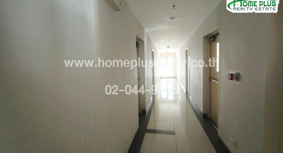 À vendre 1 chambre condo à Huai Khwang, Bangkok