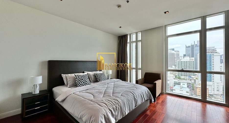 Condo en alquiler de 3 habitaciones en Pathum Wan, Bangkok
