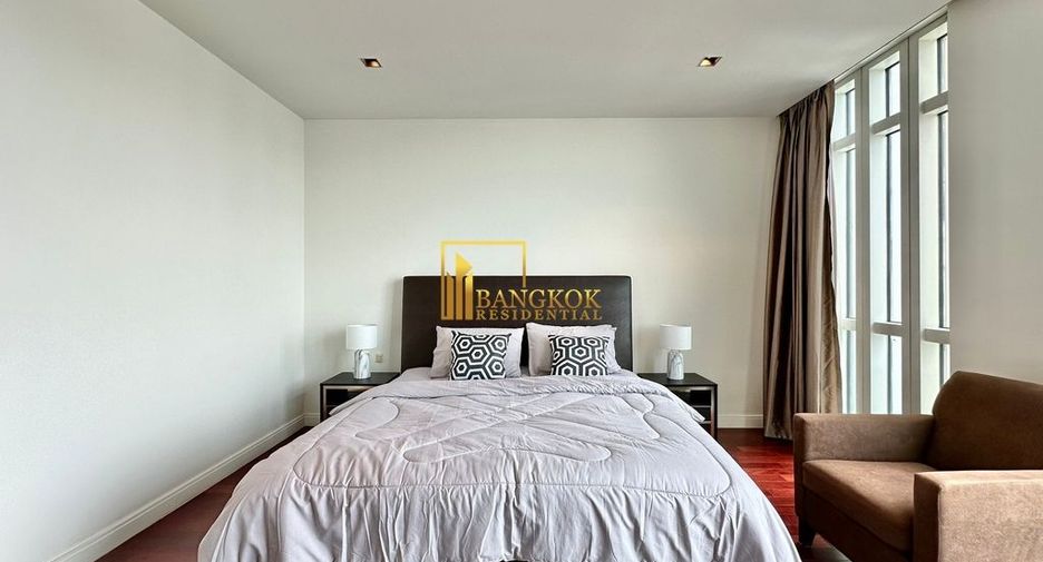 Condo en alquiler de 3 habitaciones en Pathum Wan, Bangkok
