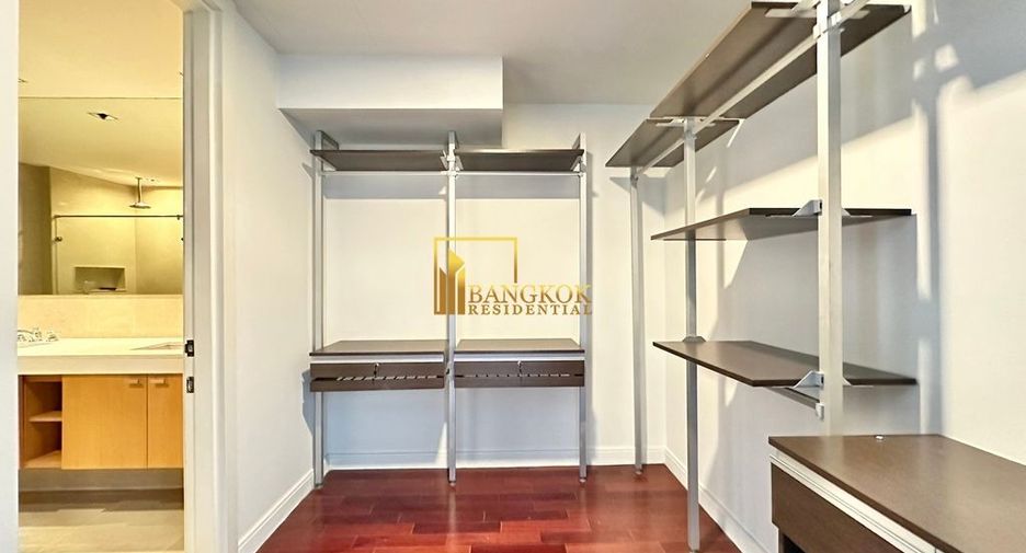 Condo en alquiler de 3 habitaciones en Pathum Wan, Bangkok