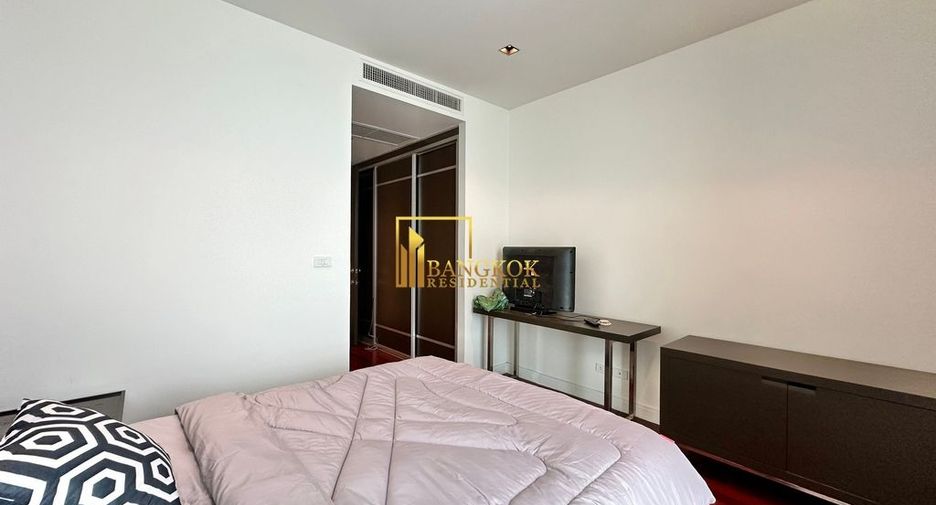 Condo en alquiler de 3 habitaciones en Pathum Wan, Bangkok